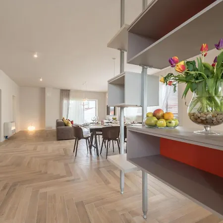 Malu Sun I By Interhome *